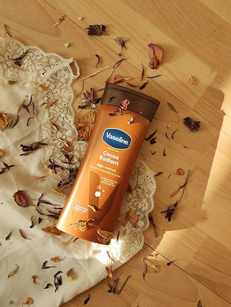 Vaseline Intensive Care Radiant Cocoa Körperlotion
