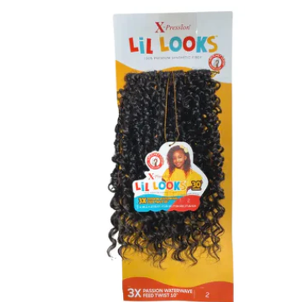 Outre Lil Looks passion waterwave feed twist 10' mèche de qualité supérieure proposée pour ajouter une touche de texture et de volume à vos coiffures.